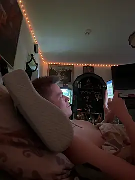 Toyjungee online show from 12.17.25