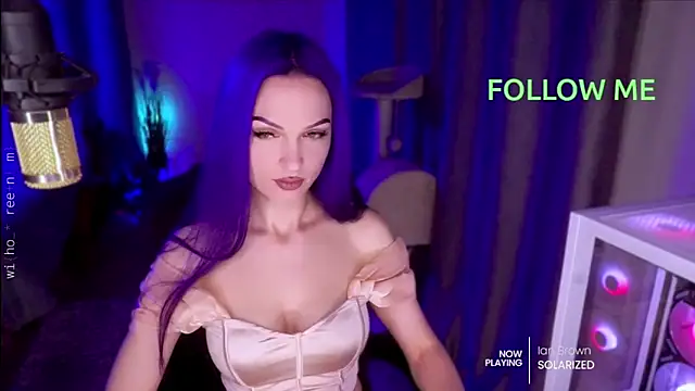 Snapshot of ml_milana chatting on 03.18.25 ml milana online show from 03.18.25