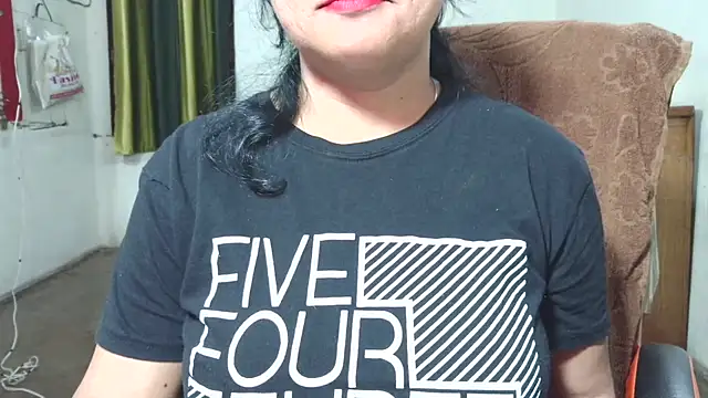 Cute Mahi22 online show from 12.23.25