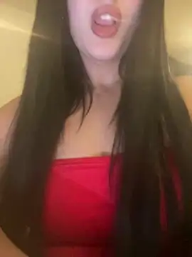 Sarahkhaalifa online show from 06.10.26