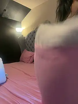 Snapshot of TrueeFantasee chatting on 03.30.26 TrueeFantasee online show from 03.30.26