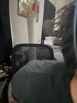 kimmiakiss22 online show from 09.14.25