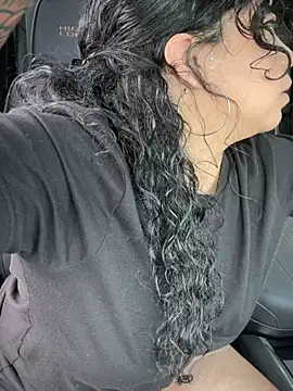 kimmiakiss22 online show from 04.15.26