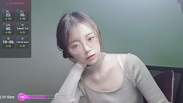 VaerySaenz online show from 12.02.24