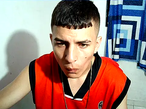 Snapshot of SHAT_SEX chatting on 11.05.25 SHAT SEX online show from 11.05.25