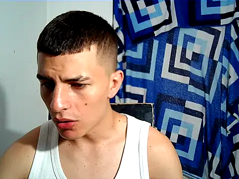 Snapshot of SHAT_SEX chatting on 11.20.25 SHAT SEX online show from 11.20.25