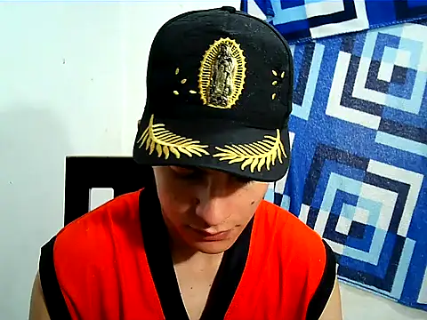 Snapshot of SHAT_SEX chatting on 11.26.25 SHAT SEX online show from 11.26.25