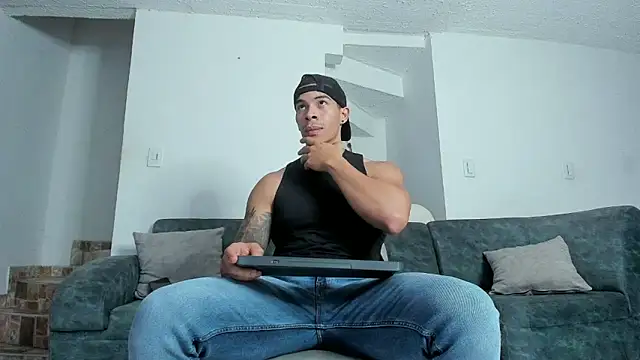 Snapshot of _heracles_ chatting on 02.07.26 heracles online show from 02.07.26