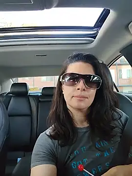 highly inappropriate online show from 06.02.26