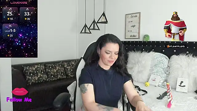 natasha logan  online show from 01.28.25