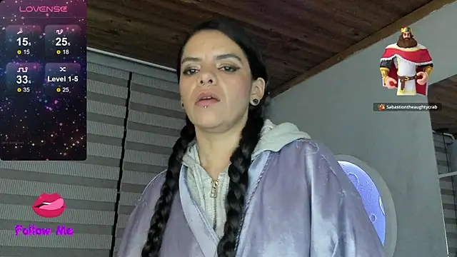 Snapshot of natasha_logan_ chatting on 08.03.26 natasha logan online show from 08.03.26