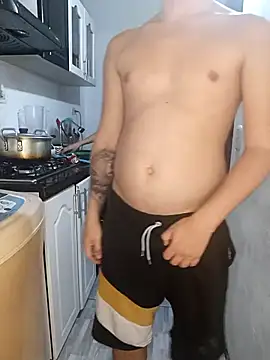 Snapshot of catire2323 chatting on 01.12.25 catire2323 online show from 01.12.25