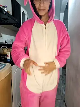 Snapshot of catire2323 chatting on 01.26.25 catire2323 online show from 01.26.25