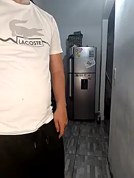 Snapshot of catire2323 chatting on 01.26.25 catire2323 online show from 01.26.25