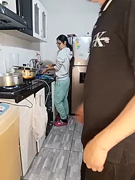 Snapshot of catire2323 chatting on 03.12.25 catire2323 online show from 03.12.25