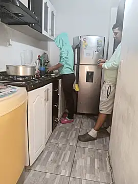 Snapshot of catire2323 chatting on 03.16.25 catire2323 online show from 03.16.25