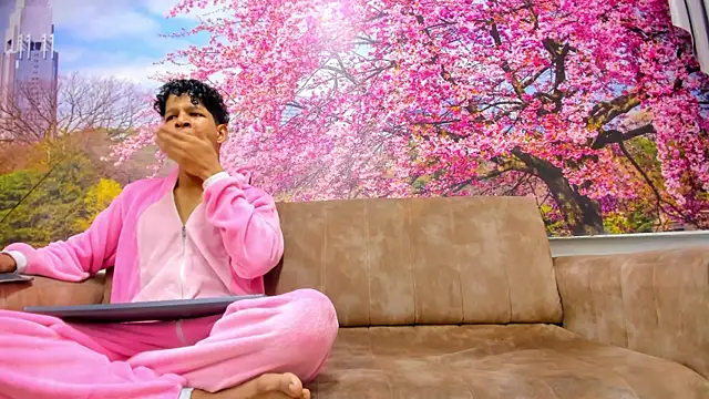 BvlgarVoyss online show from 11.11.25