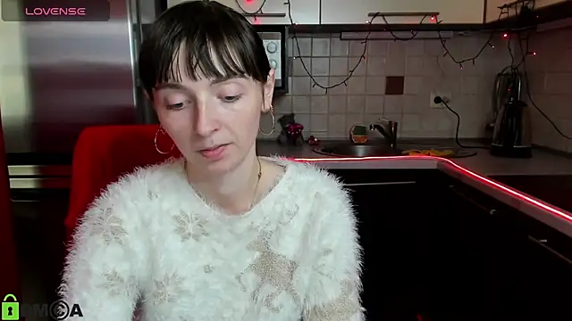 TayanaJons online show from 02.24.25