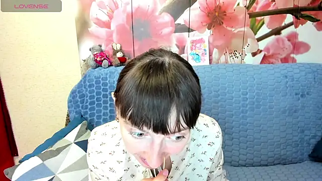 TayanaJons online show from 06.04.26