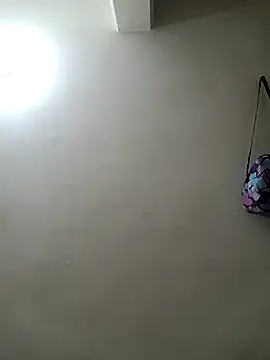 Snapshot of selena_gomez2 chatting on 10.25.25 selena gomez2 online show from 10.25.25