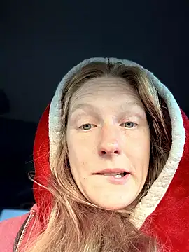 GoldenFlameGoddess online show from 01.13.26