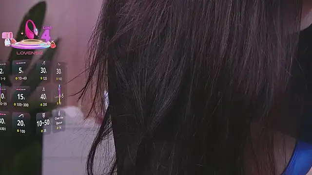 Molly Jons online show from 03.10.26