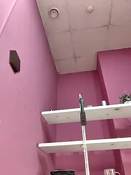 Snapshot of Love_Lysa_ chatting on 02.04.25 Love Lysa online show from 02.04.25