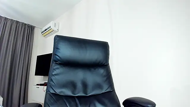 Findom guy online show from 04.15.26