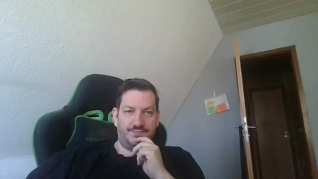 Golffahrer1982 online show from 03.20.26