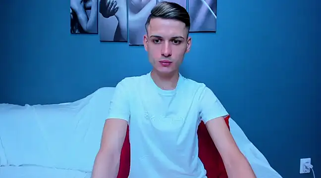 andboyfor6 online show from 01.23.25