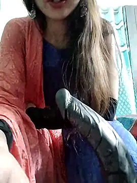 Noor Darliing online show from 02.13.25