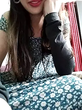 Noor Darliing online show from 02.15.26