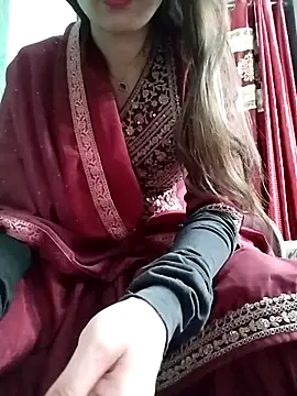 Noor Darliing online show from 03.18.26