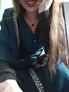 Snapshot of Noor_Darliing chatting on 06.17.26 Noor Darliing online show from 06.17.26