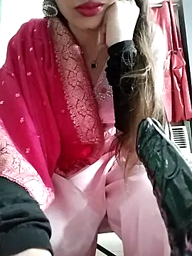 Snapshot of Noor_Darliing chatting on 07.14.26 Noor Darliing online show from 07.14.26
