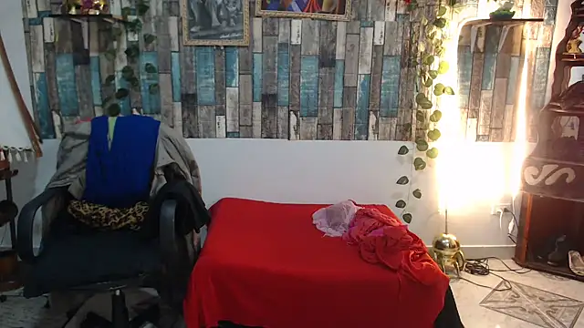 KarimaSarabe online show from 10.04.25