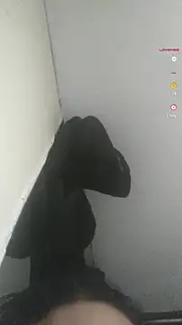 Snapshot of Victor-and-shelly chatting on 12.09.24 Victor-and-shelly online show from 12.09.24