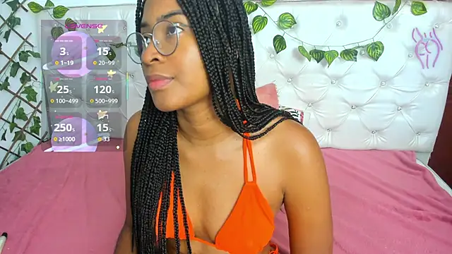 Andrea Williams24 online show from 11.14.25