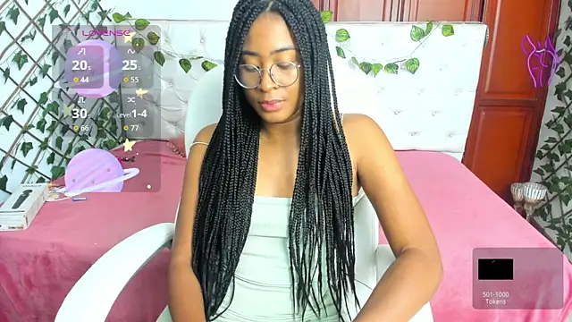 Andrea Williams24 online show from 11.25.25