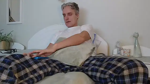 StrongBill online show from 12.27.24