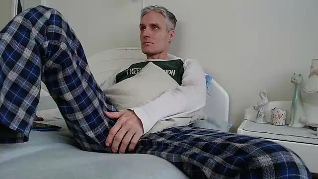 StrongBill online show from 02.01.25