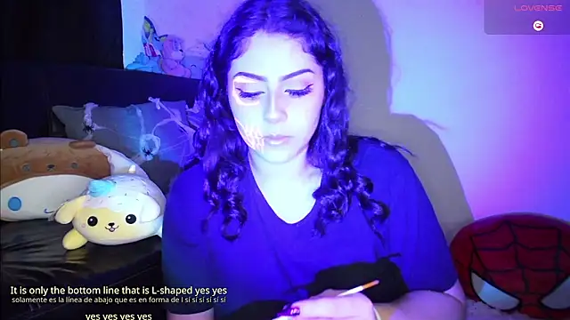 TuWaifuVirtual1 online show from 10.27.25