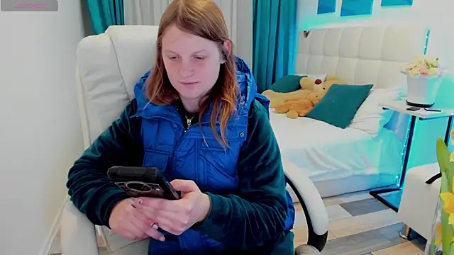 Kathlyn  Heath online show from 03.08.25