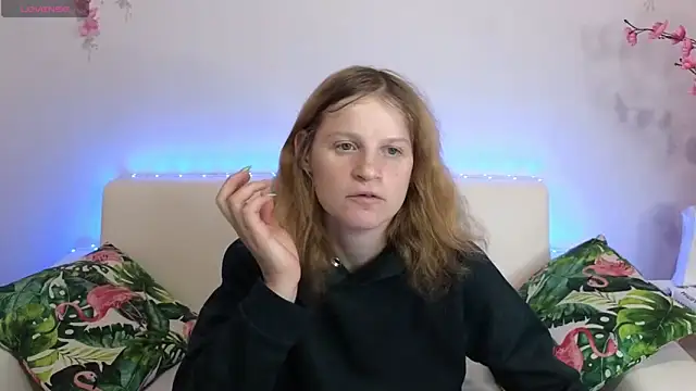 Kathlyn  Heath online show from 12.05.25