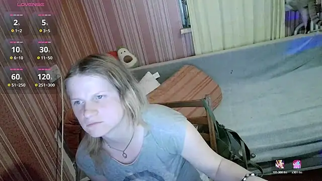 Snapshot of Kathlyn__Heath chatting on 06.13.26 Kathlyn Heath online show from 06.13.26