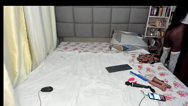 suhaila suus online show from 12.24.24