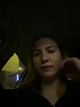 Snapshot of secretcrazy69 chatting on 12.12.24 secretcrazy69 online show from 12.12.24