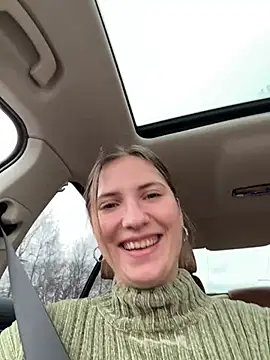 Snapshot of secretcrazy69 chatting on 01.16.25 secretcrazy69 online show from 01.16.25