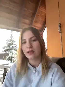 Snapshot of secretcrazy69 chatting on 02.15.25 secretcrazy69 online show from 02.15.25