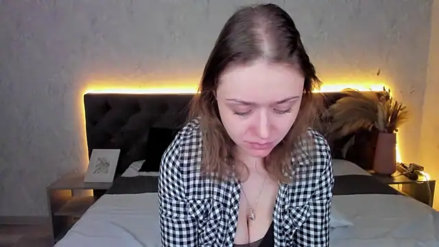 Snapshot of Linda_Bryant chatting on 01.14.26 Linda Bryant online show from 01.14.26